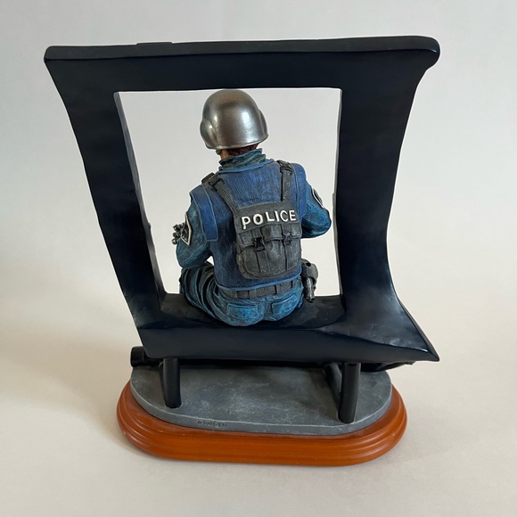 Vanmark Blue Hats Of Bravery / Air Offensive / Helicopter Police / 0006 - 2500 - Picture 5 of 8